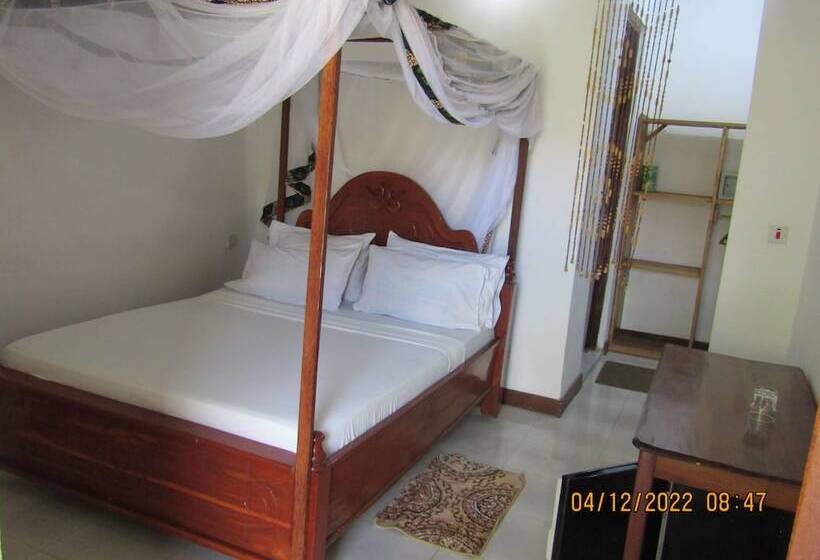 住宿加早餐 Kivulini Garden Lodge