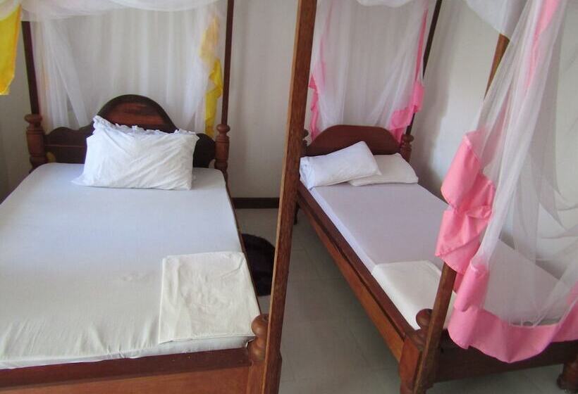 住宿加早餐 Kivulini Garden Lodge