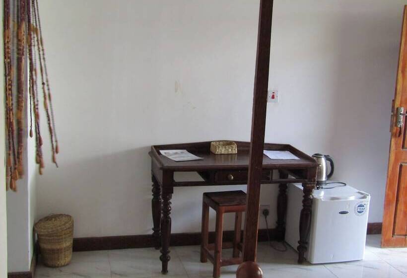 住宿加早餐 Kivulini Garden Lodge