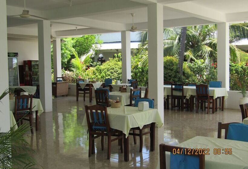 住宿加早餐 Kivulini Garden Lodge