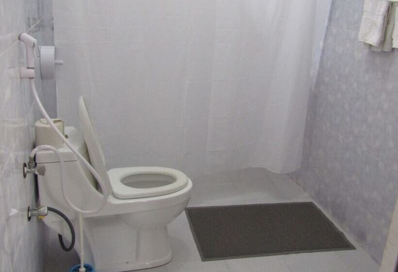 住宿加早餐 Kivulini Garden Lodge