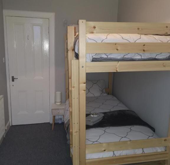 Castleview Is A Lovely Flat In A Listed Building