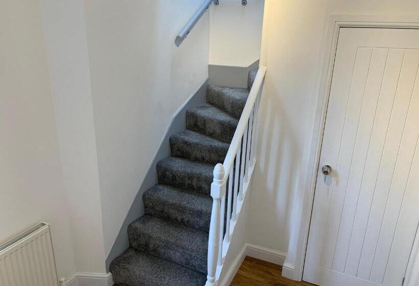 Cosy 2 Bed Apartment In Central Kirkby Lonsdale