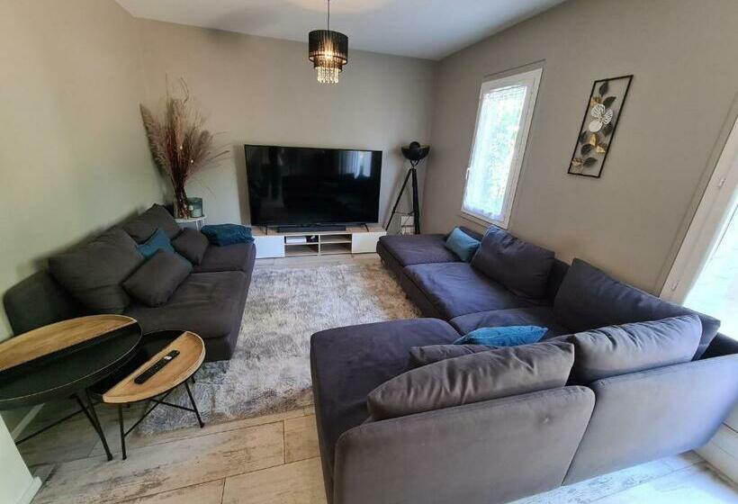 Gîte Tout Confort Avec Jacuzzi, Proche Loire Et Forêt D Orléans, Idéal Pour Séjours Nature Et Détent