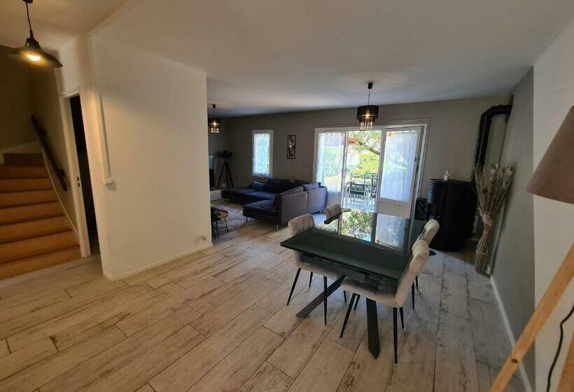 Gîte Tout Confort Avec Jacuzzi, Proche Loire Et Forêt D Orléans, Idéal Pour Séjours Nature Et Détent