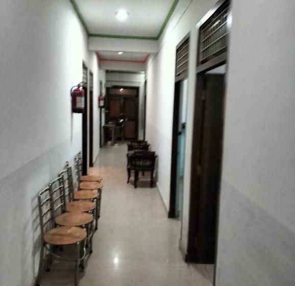 فندق Anta Palace & Spicy Restaurant By Wb Inn