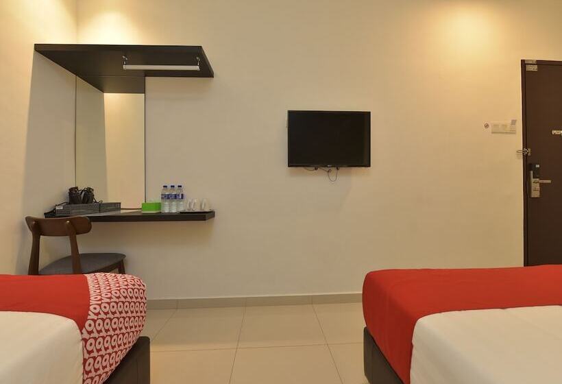 בית מלון כפרי Capital O 90609 Gc