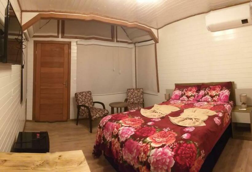 Hotel Kapsułowy Cabanas Favo De Mel