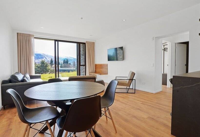 בית מלון כפרי Grand Suites Lake Tekapo