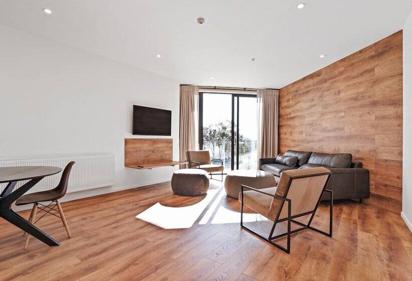 בית מלון כפרי Grand Suites Lake Tekapo