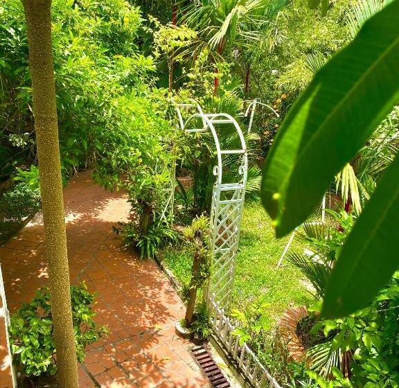 هتل Ngoc Hanh Bungalow Phu Quoc