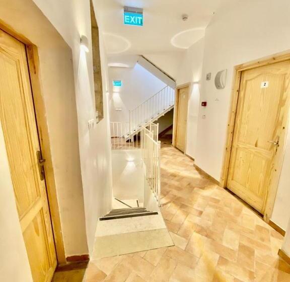 בית מלון כפרי Petrakis Inn