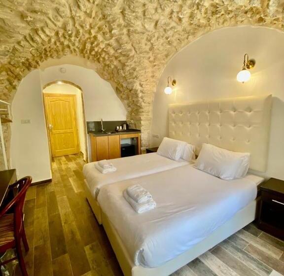 בית מלון כפרי Petrakis Inn