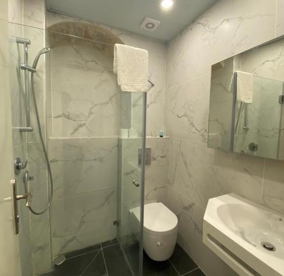 בית מלון כפרי Petrakis Inn