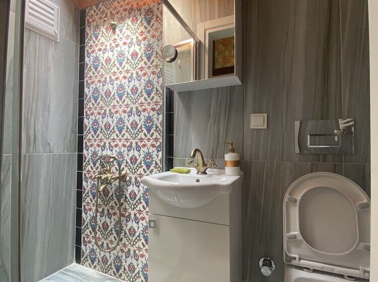 هتل çırağan S Omnia