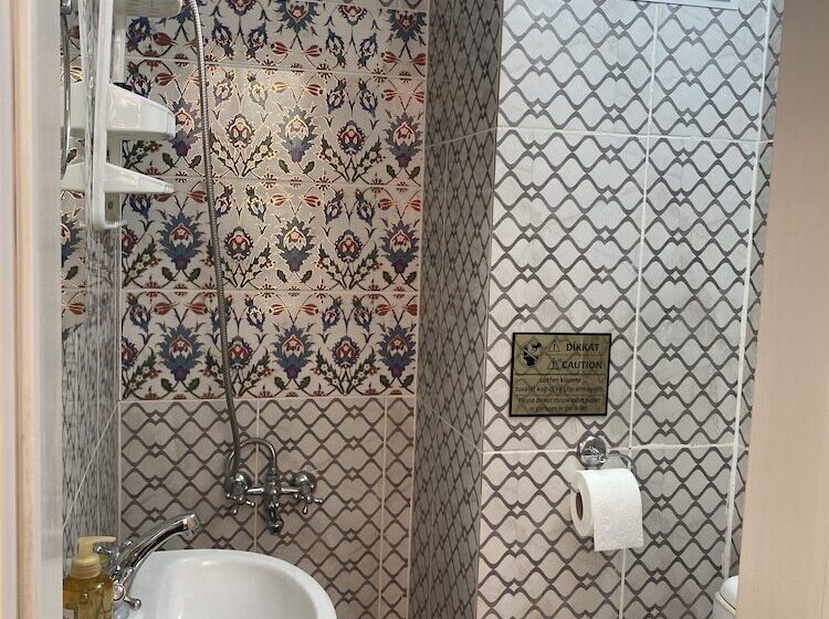 هتل çırağan S Omnia