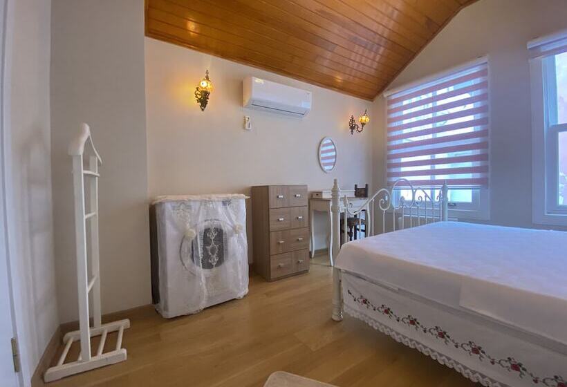 هتل çırağan S Omnia