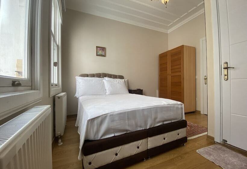 هتل çırağan S Omnia