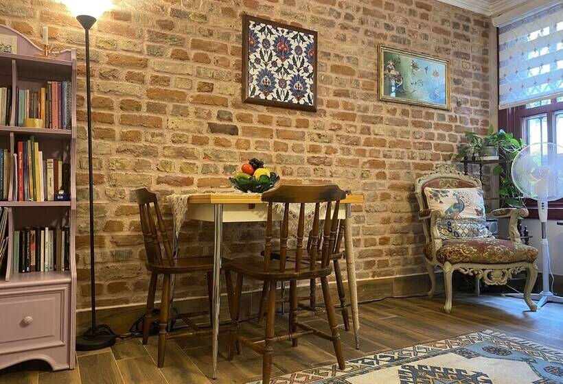 هتل çırağan S Omnia