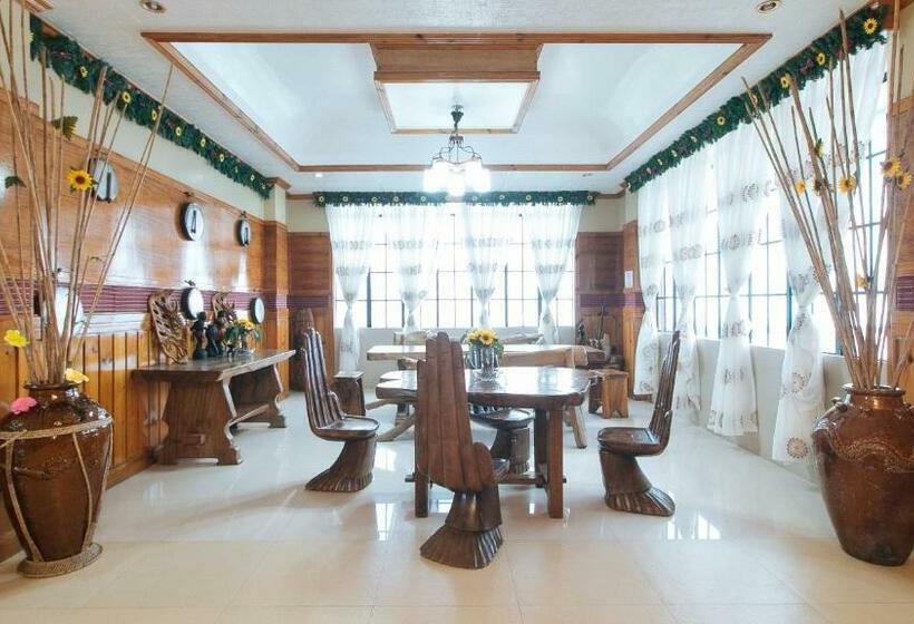 Отель Reddoorz @ Sagada Sunrise View Homestay