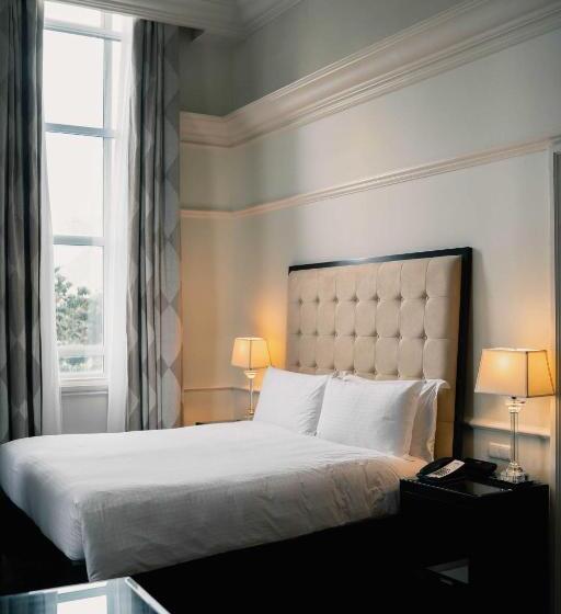 호텔 Spot On 92939 Vs White House