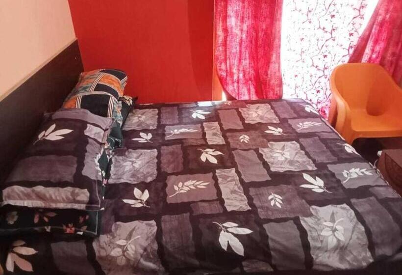 호텔 Spot On 92939 Vs White House