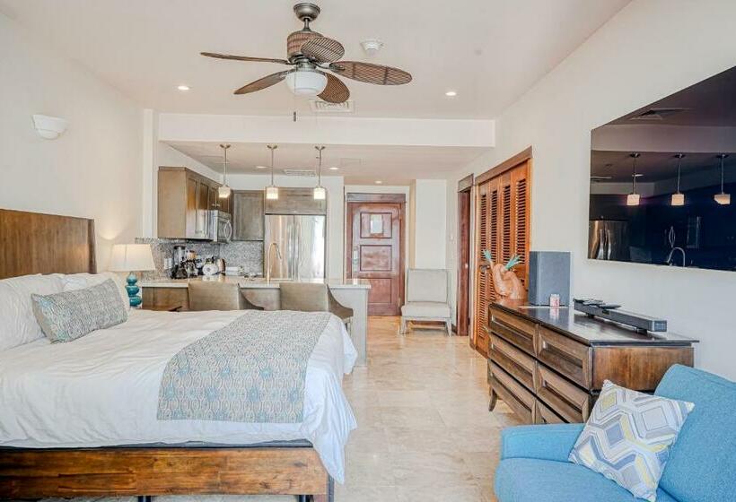 Отель Unit 7701 At Croc S