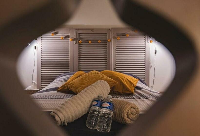 Joli Studiole Clair Logis Gare Centre Petit Déjeuner Possible