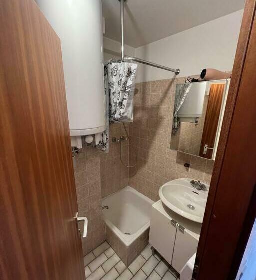 Kleines Apartment Im Zentrum Von Würzburg