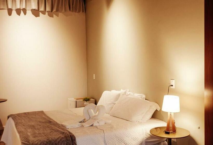 ペンション Pousada Calza   Vale Dos Vinhedos   Bento Gonçalves