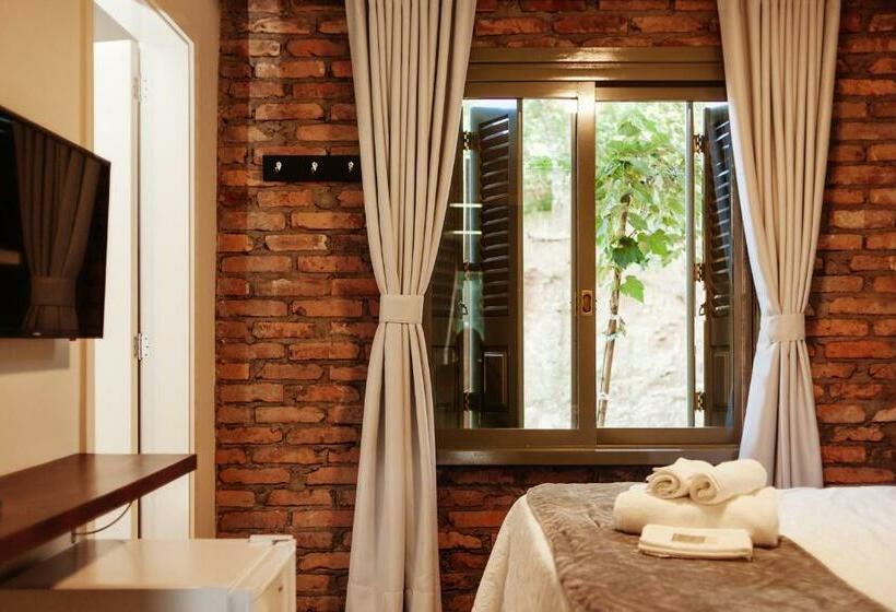 ペンション Pousada Calza   Vale Dos Vinhedos   Bento Gonçalves