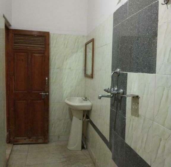 הוסטל Desert Prince