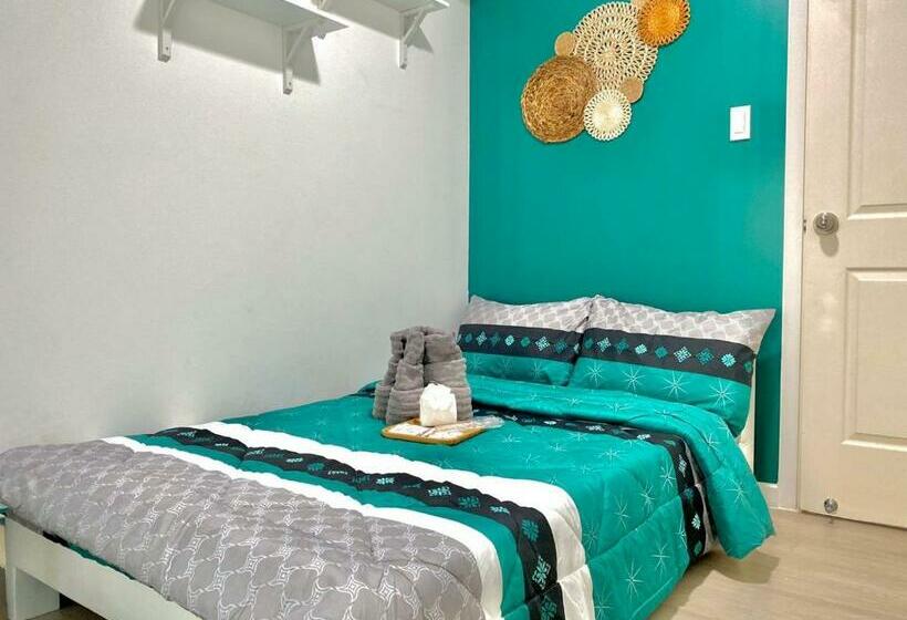 Amazing 2br With Pool View At Boracay Tower, Azure