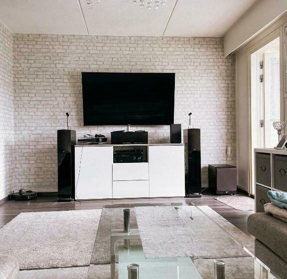 Avara, Ylellinen Kaksikerroksinen Huoneisto