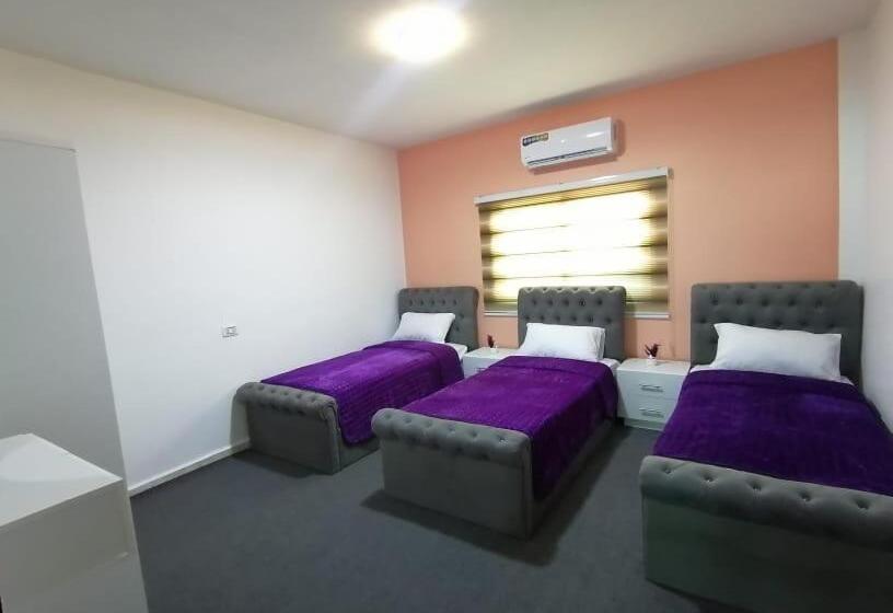 تختخواب و صبحانه Petra Paradise Home