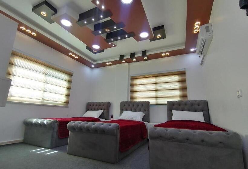 تختخواب و صبحانه Petra Paradise Home