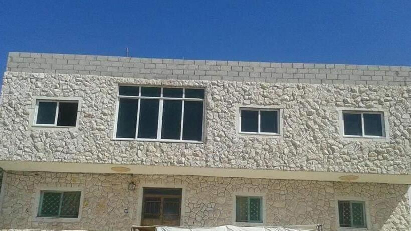 تختخواب و صبحانه Petra Paradise Home