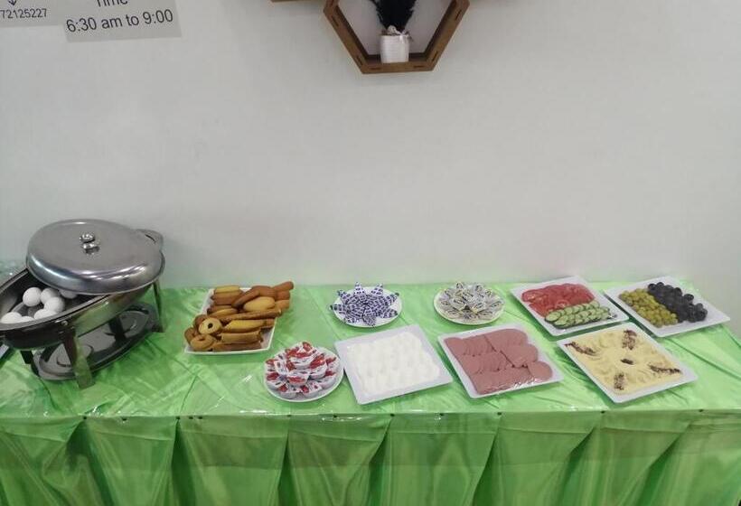 تختخواب و صبحانه Petra Paradise Home