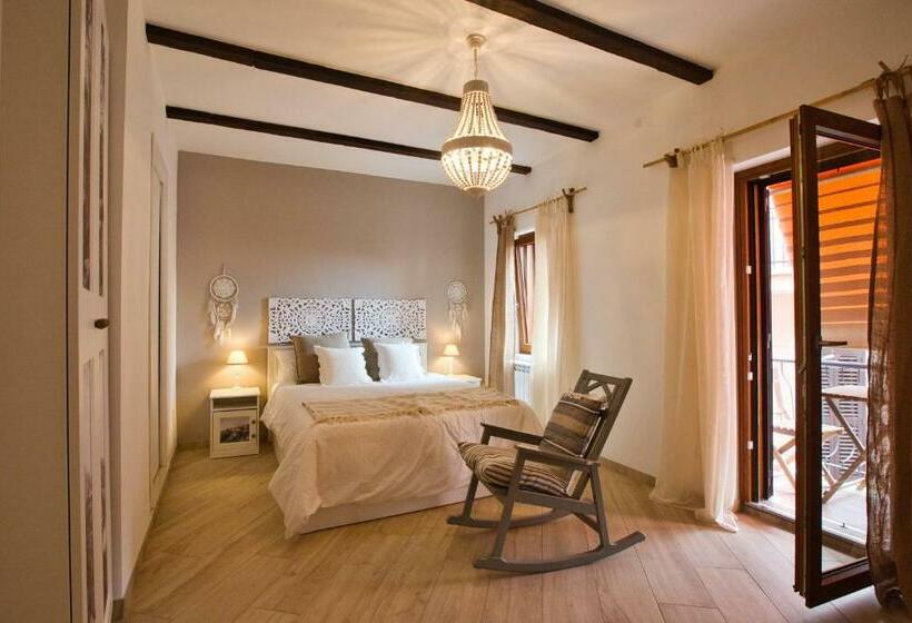 Cosy Nemi   Guest House