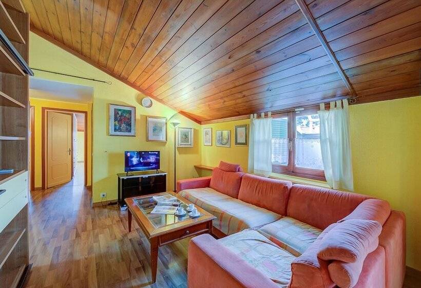 Cosy Loft 500m From Sea