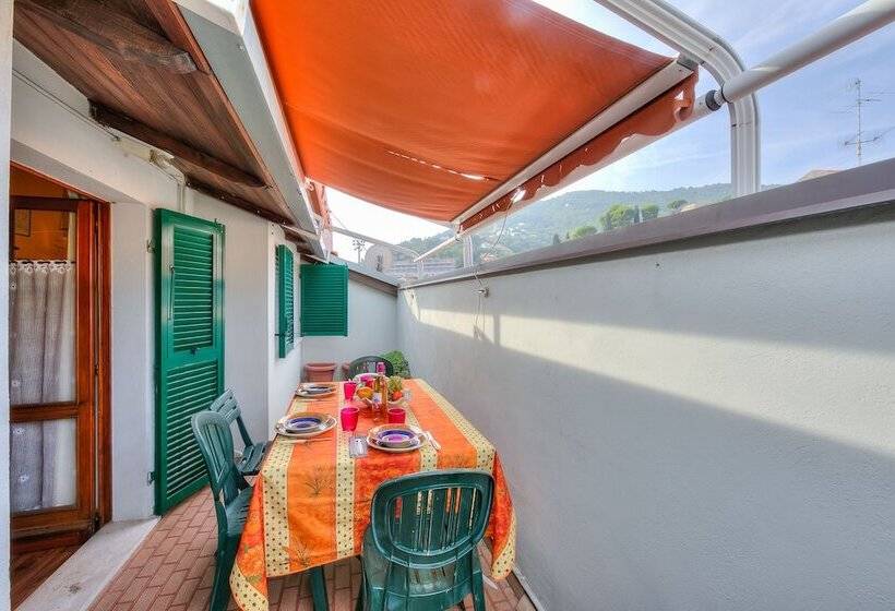 Cosy Loft 500m From Sea