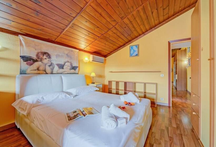 Cosy Loft 500m From Sea