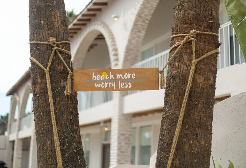 בית מלון כפרי Beach House By Eazy