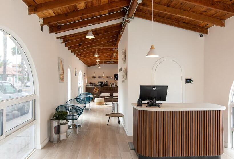 בית מלון כפרי Beach House By Eazy