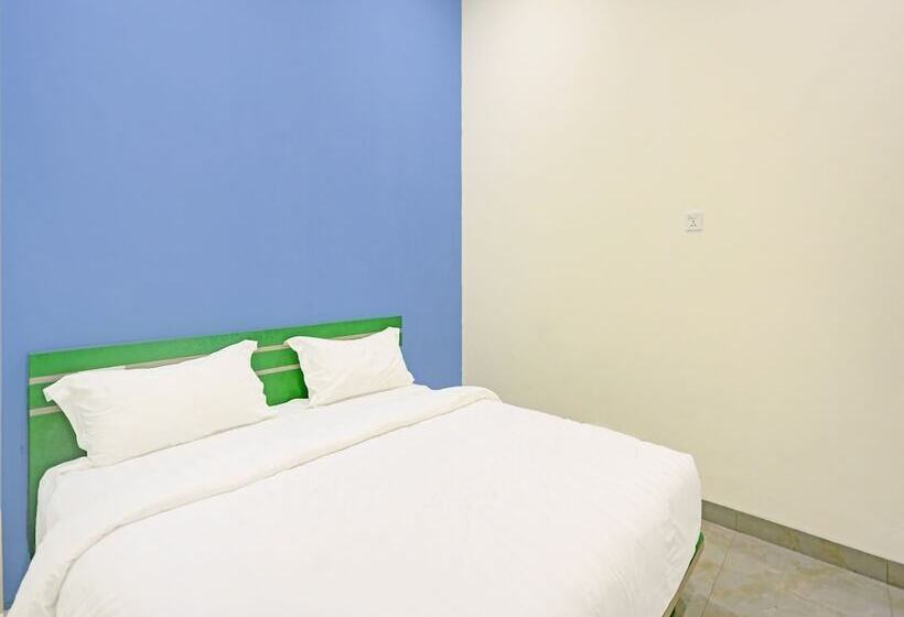 فندق Collection O 91586 Green House Tiban