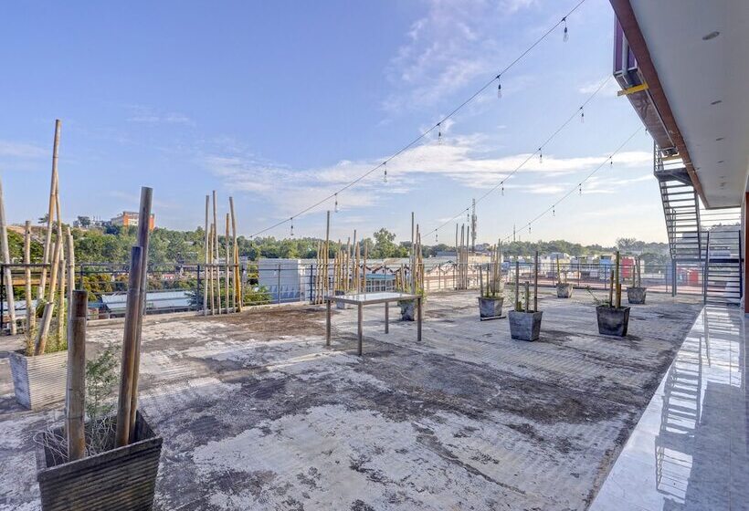 فندق Collection O 91586 Green House Tiban