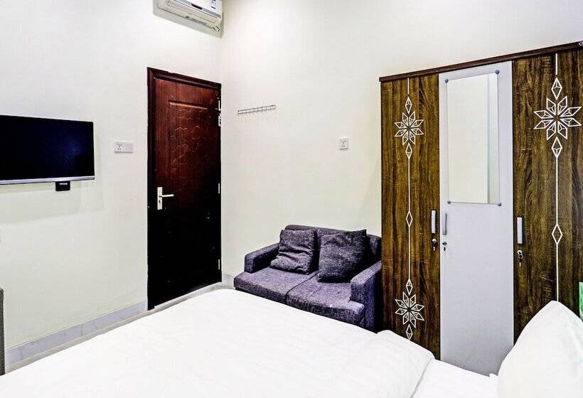 فندق Collection O 91586 Green House Tiban