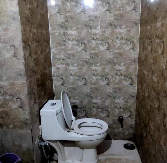 酒店 New Ashoka By Wb Inn