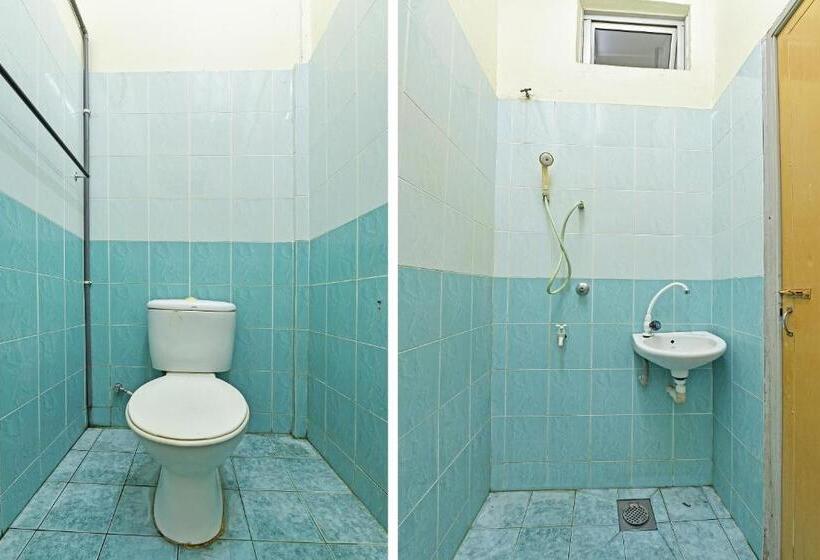 فندق Oyo 90593  Bajet Gaya Warisan