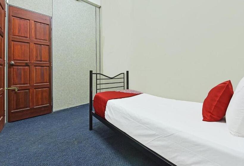 فندق Oyo 90593  Bajet Gaya Warisan